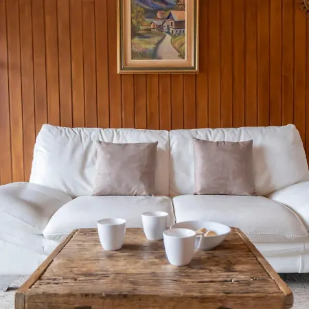 Les Girolles A59 By Interhome