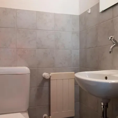 Les Girolles Apartment *