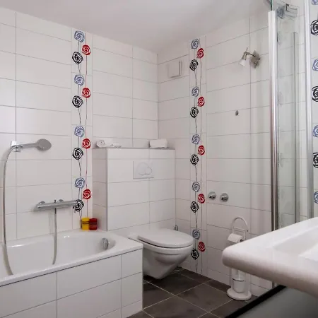 Apartment Les Girolles